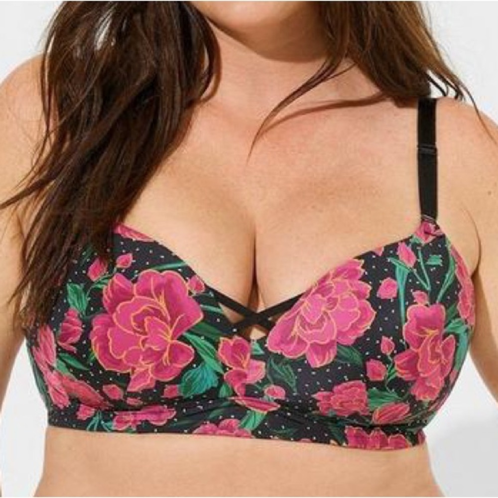 Torrid Jenna Pop Floral Rich Black and Pristine Dream Wire-Free Push-Up Bra 46D
